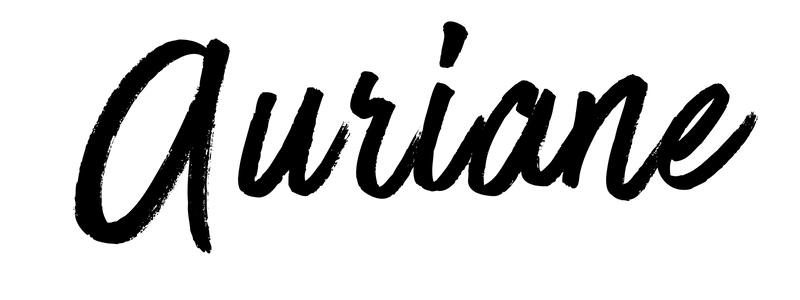 Name Auriane in a script font.